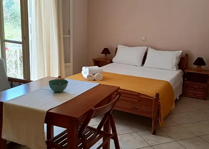 Aparthotel Ta Adelfia 4*