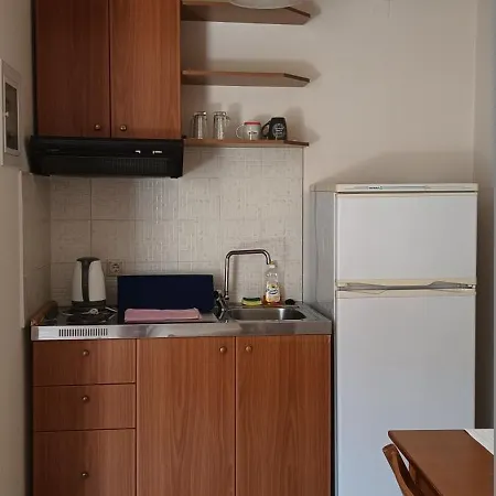Apartmanhotel Ta Adelfia Pülosz