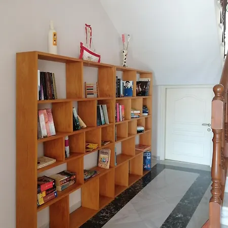 Ta Adelfia Apartmanhotel