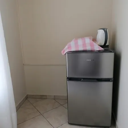 Ta Adelfia 4* פילוס