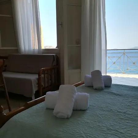 Ta Adelfia 4* Pylos