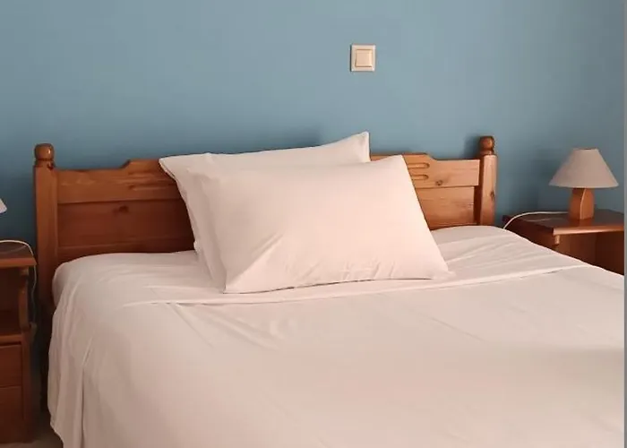 Aparthotel Ta Adelfia Pylos