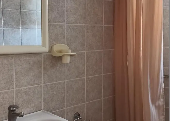 Aparthotel Ta Adelfia 4*