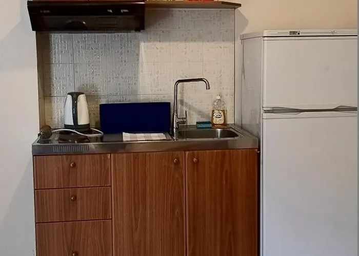 Ta Adelfia Aparthotel 4*