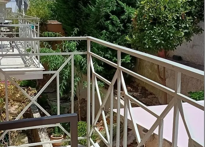 Ta Adelfia 4* بيلوس