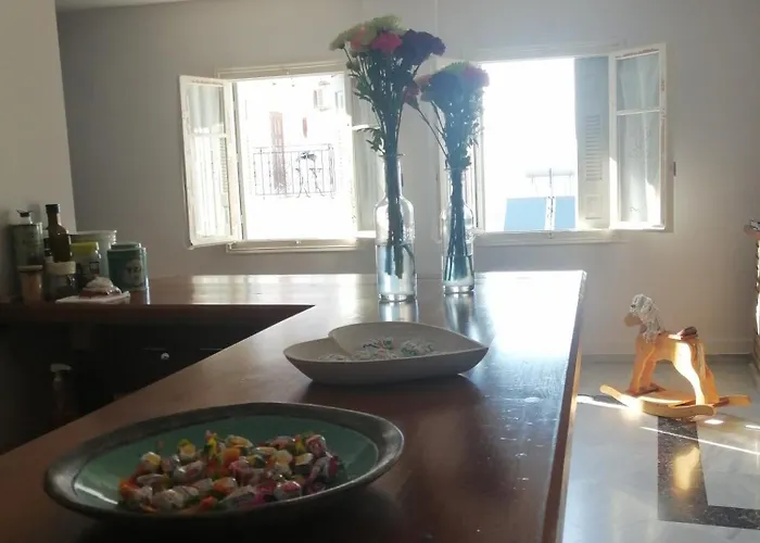 Ta Adelfia بيلوس