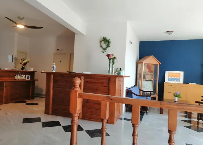 Ta Adelfia Hotel apartamentowy 4*