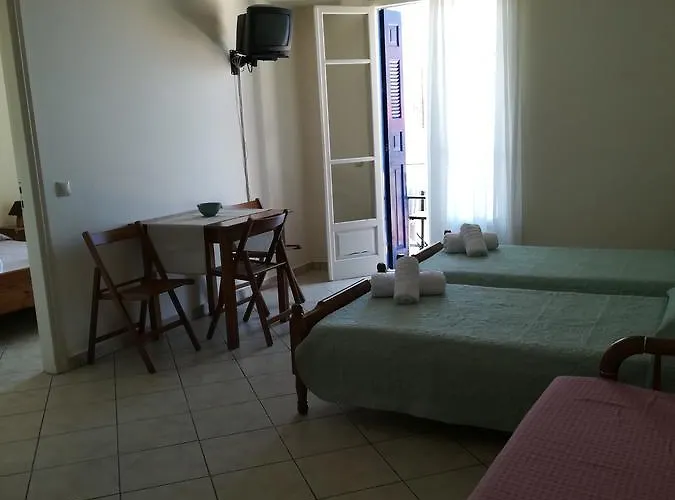 Ta Adelfia Hotel apartamentowy 4*