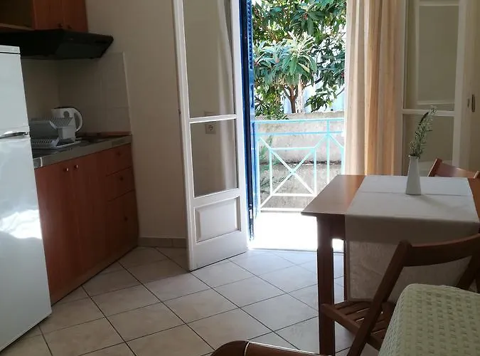 Aparthotel Ta Adelfia 4*